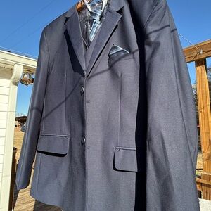 Boys Little Gents 5 pc suit 20 Husky